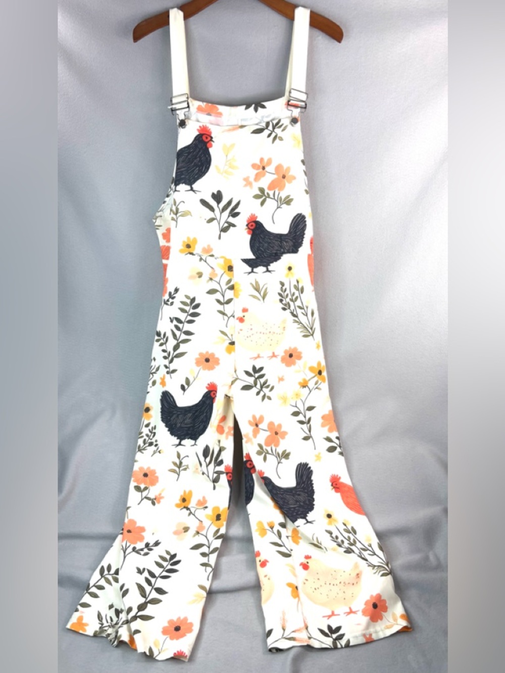 Beautiful M Country Charm Hens Chickens White Floral Print Farm Fashion Overalls